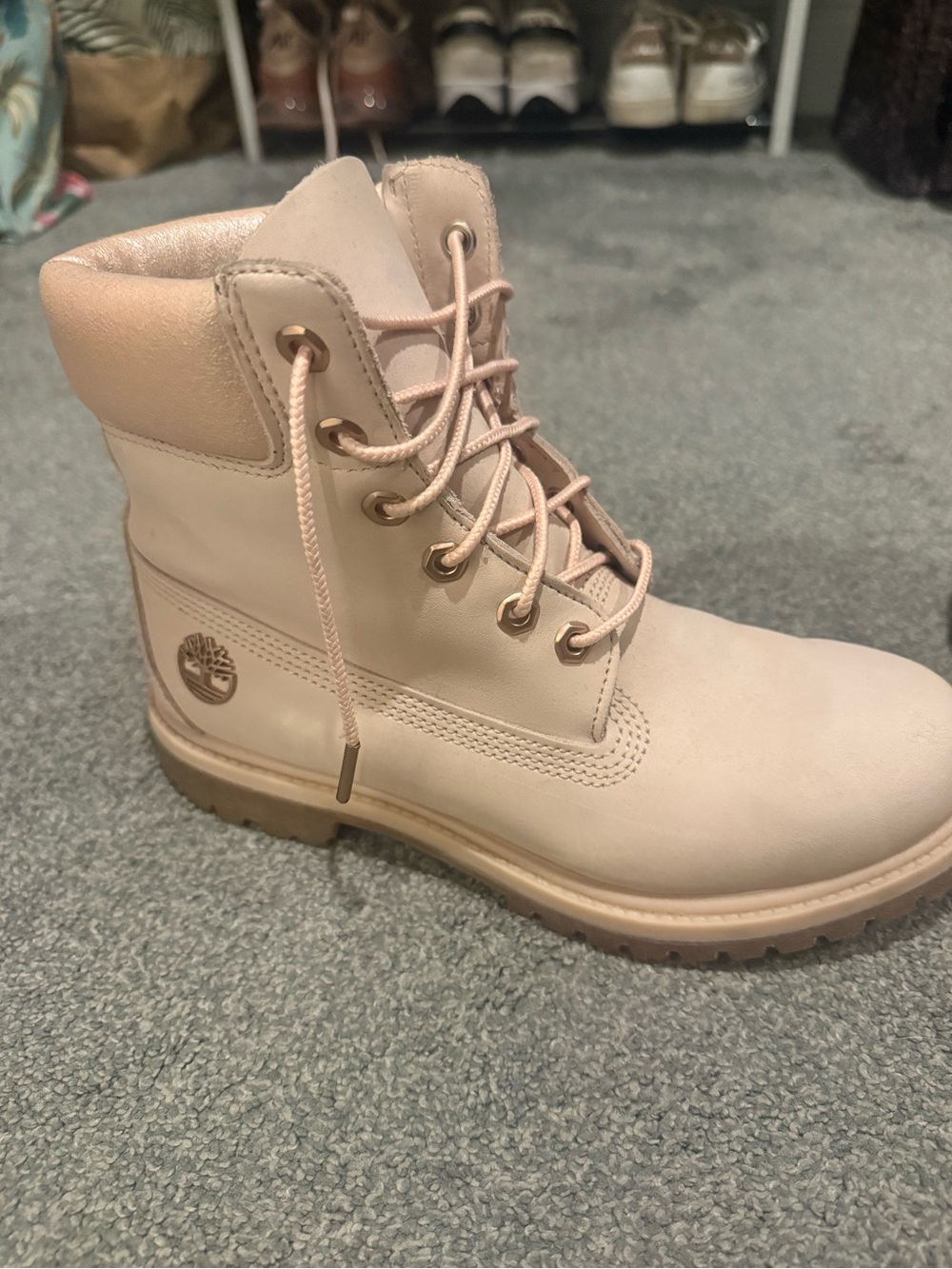 Timberland Women’s Blush Pink Lace-Up Boots w/ Rosegold hardware- worn twice!
